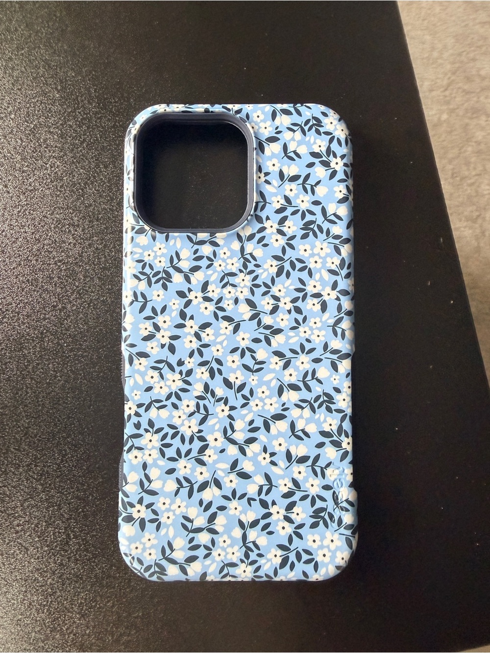 Casely Cases - Picture 2 of 5